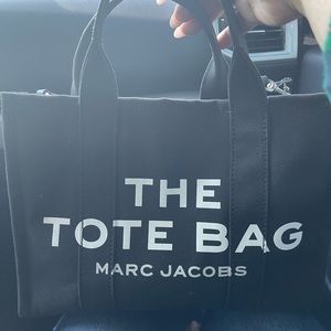 Marc Jacobs The Tote Bag